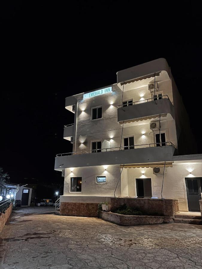 Emerald Inn Ксамил Экстерьер фото
